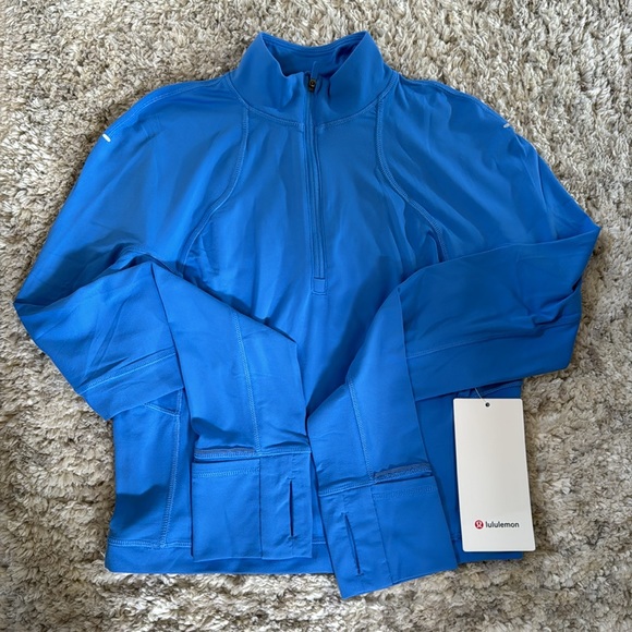 It’s a Rulu Run Cropped 1/2 Zip - Picture 7 of 10